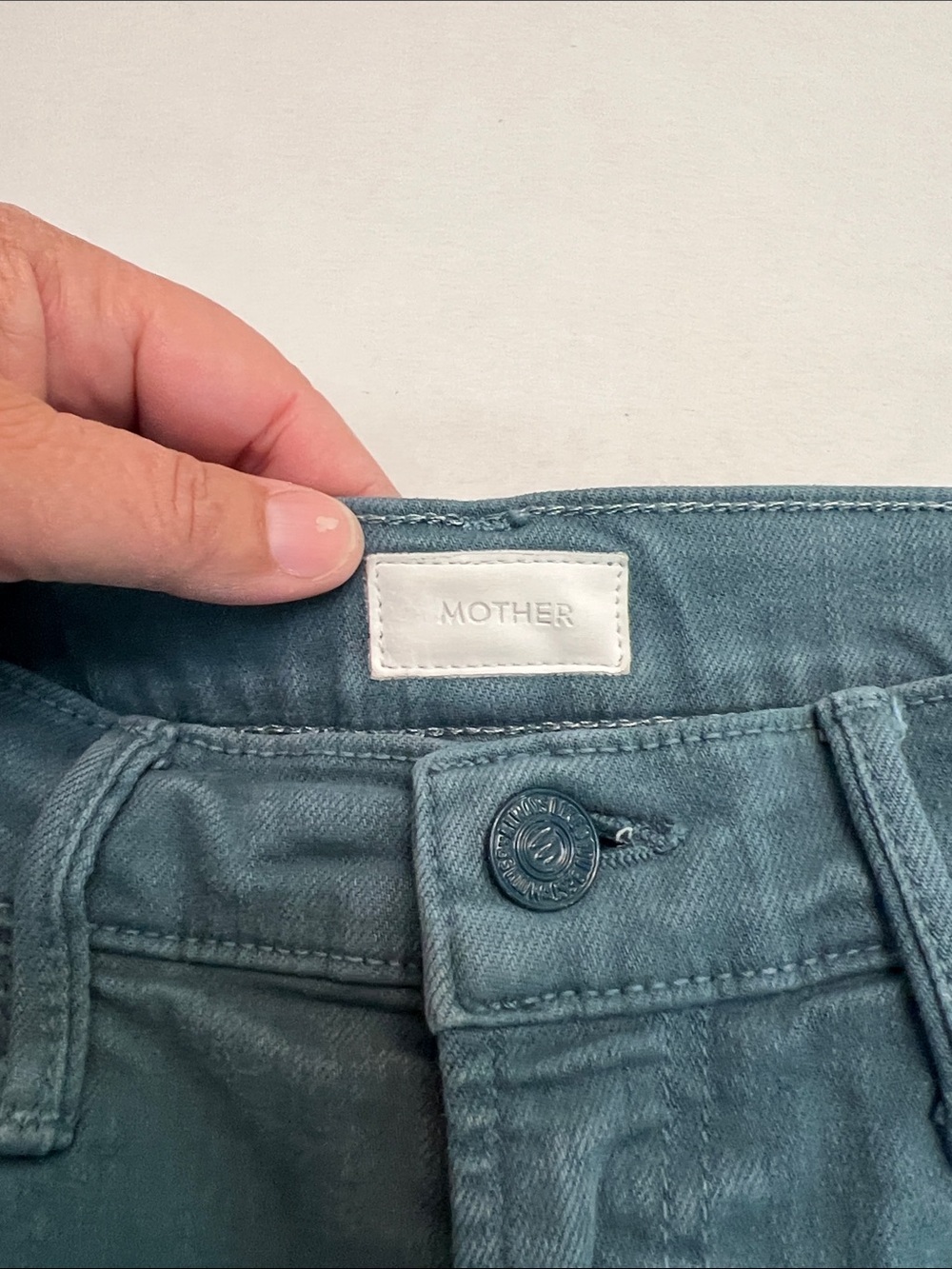MOTHER DENIM THE HUSTLER ANKLE FRAY IN PLAY DATE GREEN WASH SIZE 28 - Picture 6 of 16